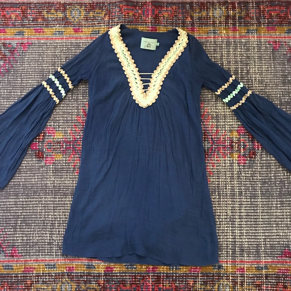 Judith March Anthropologie tunic embroidery size S